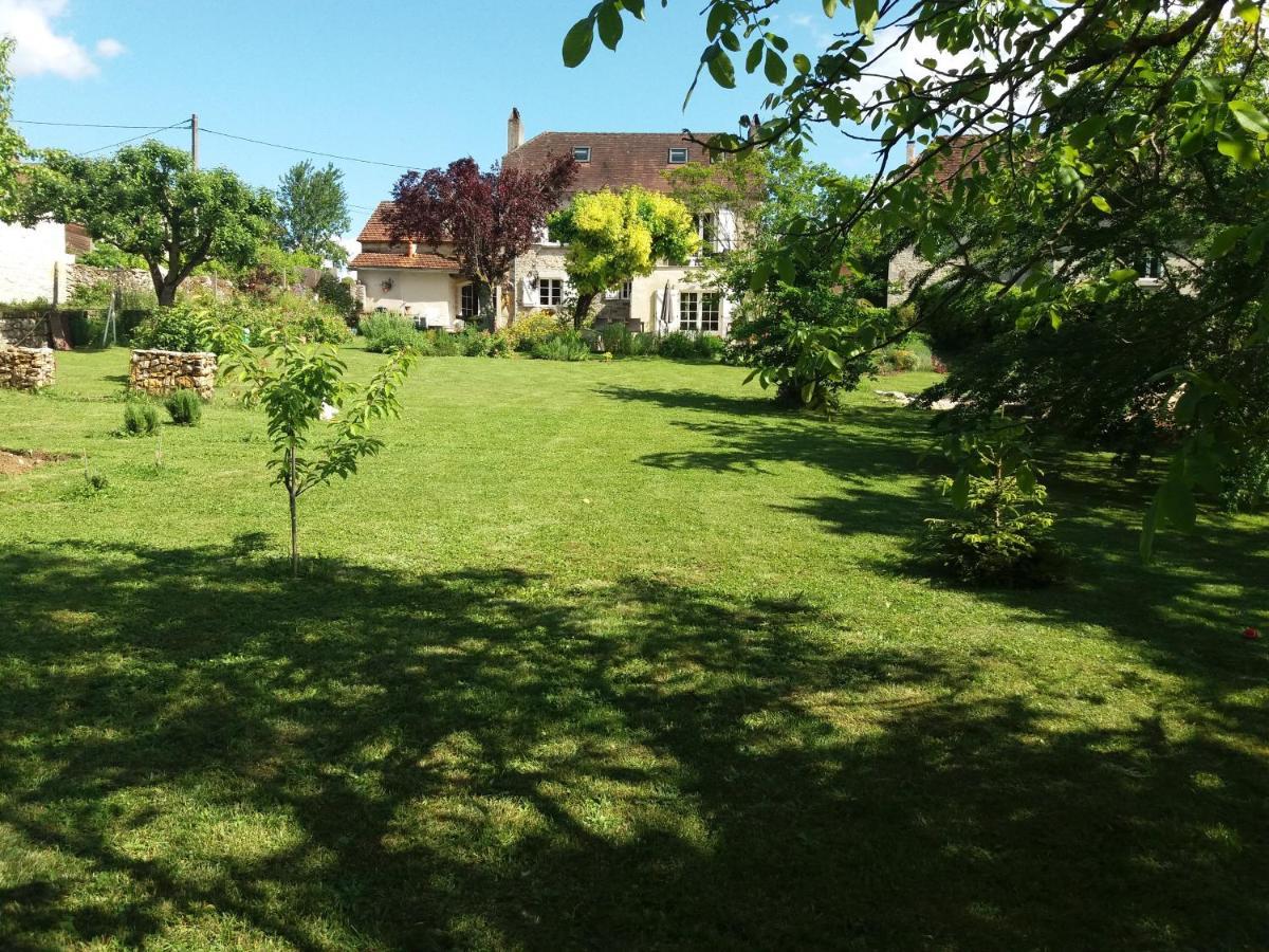 Les Trois Prunelles Saint-Pierre-Toirac ภายนอก รูปภาพ