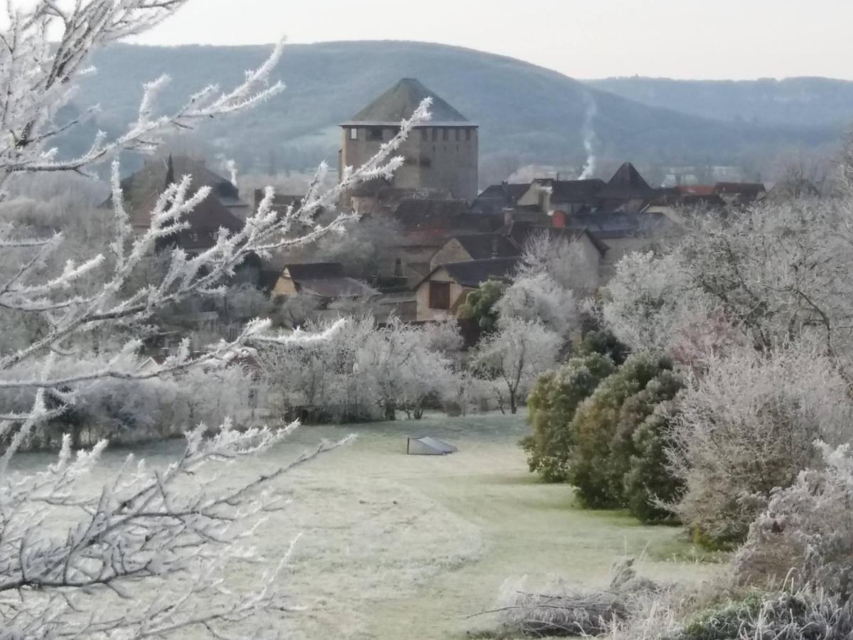 Les Trois Prunelles Saint-Pierre-Toirac ภายนอก รูปภาพ